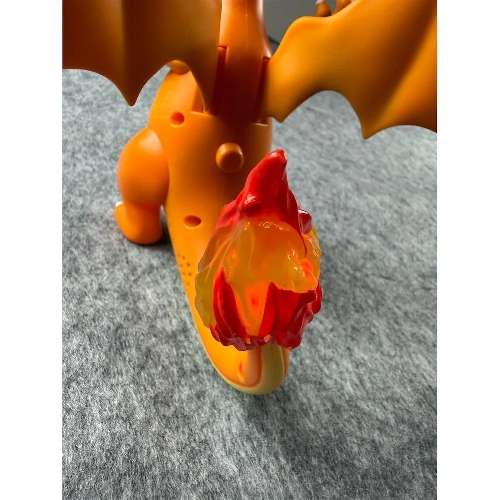 Jazwares PKW 4262 Pokémon 6' Interactive Charizard Deluxe Figure Does Work‎